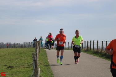 [Activiteiten en Festiviteiten] :: Riwal Halve Marathon 10km (31)