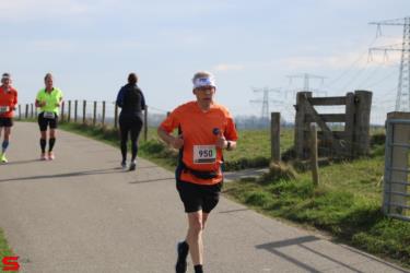 [Activiteiten en Festiviteiten] :: Riwal Halve Marathon 10km (32)