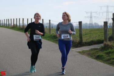 [Activiteiten en Festiviteiten] :: Riwal Halve Marathon 10km (35)