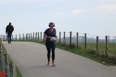[Activiteiten en Festiviteiten] :: Riwal Halve Marathon 10km (29)