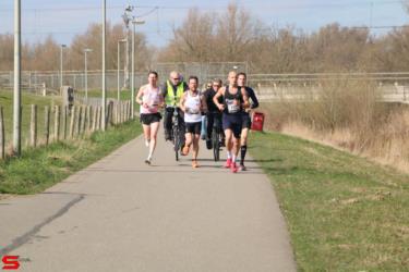 [Activiteiten en Festiviteiten] :: Riwal Halve Marathon hm (42)