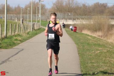 [Activiteiten en Festiviteiten] :: Riwal Halve Marathon hm (49)