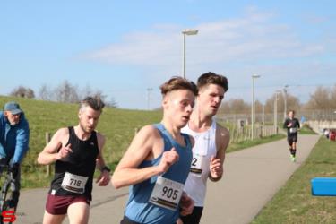 [Activiteiten en Festiviteiten] :: Riwal Halve Marathon hm (46)