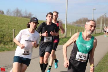 [Activiteiten en Festiviteiten] :: Riwal Halve Marathon hm (44)