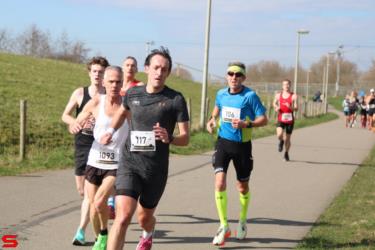 [Activiteiten en Festiviteiten] :: Riwal Halve Marathon hm (47)