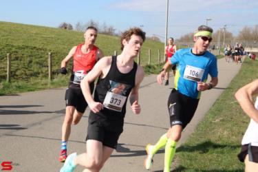 [Activiteiten en Festiviteiten] :: Riwal Halve Marathon hm (49)
