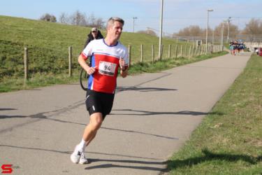 [Activiteiten en Festiviteiten] :: Riwal Halve Marathon hm (45)