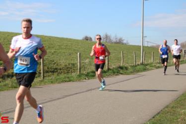 [Activiteiten en Festiviteiten] :: Riwal Halve Marathon hm (48)