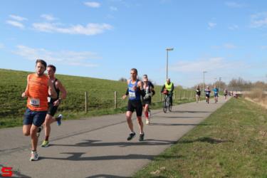 [Activiteiten en Festiviteiten] :: Riwal Halve Marathon hm (40)