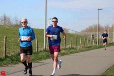 [Activiteiten en Festiviteiten] :: Riwal Halve Marathon hm (43)