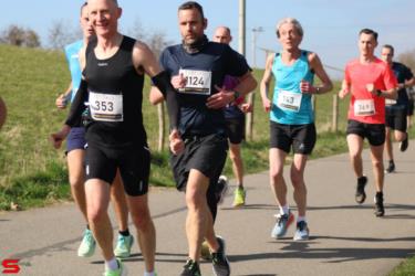 [Activiteiten en Festiviteiten] :: Riwal Halve Marathon hm (41)