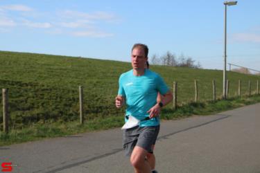 [Activiteiten en Festiviteiten] :: Riwal Halve Marathon hm (45)