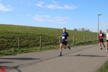 [Activiteiten en Festiviteiten] :: Riwal Halve Marathon hm (38)