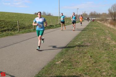 [Activiteiten en Festiviteiten] :: Riwal Halve Marathon hm (45)