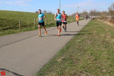 [Activiteiten en Festiviteiten] :: Riwal Halve Marathon hm (47)