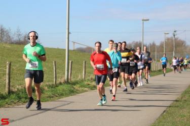 [Activiteiten en Festiviteiten] :: Riwal Halve Marathon hm (45)