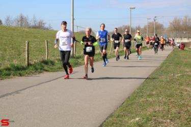 [Activiteiten en Festiviteiten] :: Riwal Halve Marathon hm (40)