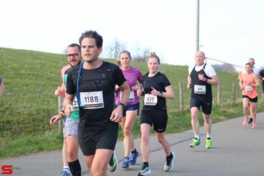 [Activiteiten en Festiviteiten] :: Riwal Halve Marathon hm (38)