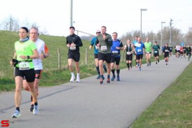 [Activiteiten en Festiviteiten] :: Riwal Halve Marathon hm (44)