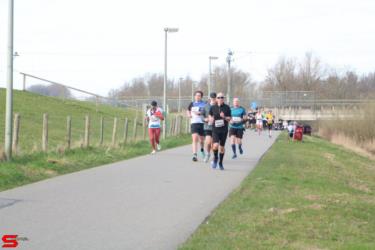 [Activiteiten en Festiviteiten] :: Riwal Halve Marathon hm (43)