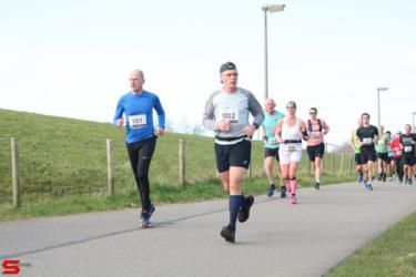 [Activiteiten en Festiviteiten] :: Riwal Halve Marathon hm (49)