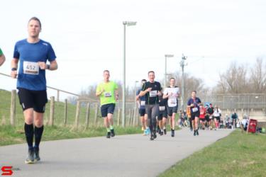 [Activiteiten en Festiviteiten] :: Riwal Halve Marathon hm (41)