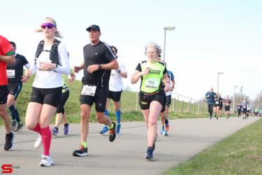 [Activiteiten en Festiviteiten] :: Riwal Halve Marathon hm (39)