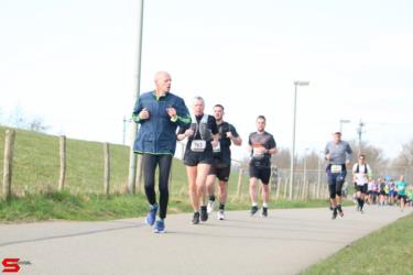 [Activiteiten en Festiviteiten] :: Riwal Halve Marathon hm (43)