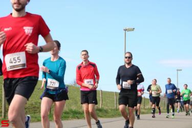 [Activiteiten en Festiviteiten] :: Riwal Halve Marathon hm (37)