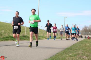 [Activiteiten en Festiviteiten] :: Riwal Halve Marathon hm (45)