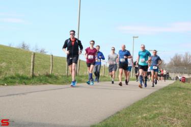 [Activiteiten en Festiviteiten] :: Riwal Halve Marathon hm (48)