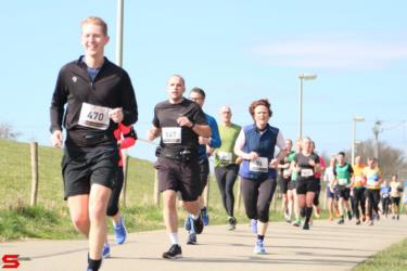 [Activiteiten en Festiviteiten] :: Riwal Halve Marathon hm (44)