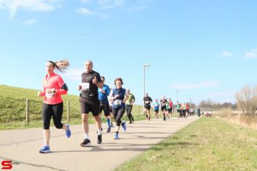 [Activiteiten en Festiviteiten] :: Riwal Halve Marathon hm (48)
