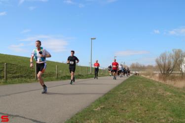 [Activiteiten en Festiviteiten] :: Riwal Halve Marathon hm (51)