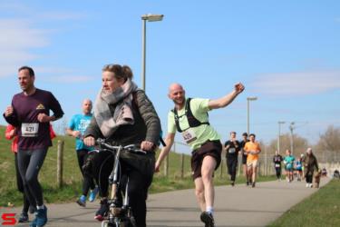 [Activiteiten en Festiviteiten] :: Riwal Halve Marathon hm (46)