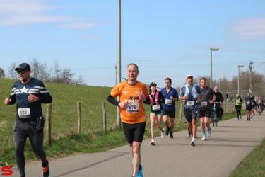 [Activiteiten en Festiviteiten] :: Riwal Halve Marathon hm (46)