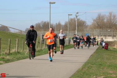 [Activiteiten en Festiviteiten] :: Riwal Halve Marathon hm (41)