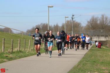 [Activiteiten en Festiviteiten] :: Riwal Halve Marathon hm (45)