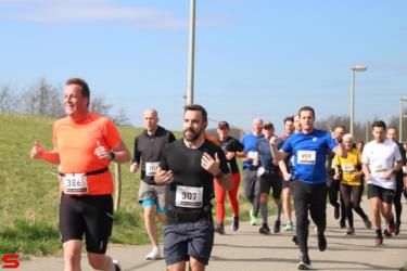 [Activiteiten en Festiviteiten] :: Riwal Halve Marathon hm (37)