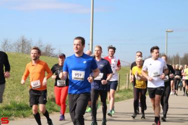 [Activiteiten en Festiviteiten] :: Riwal Halve Marathon hm (39)