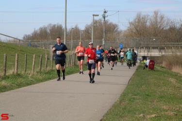 [Activiteiten en Festiviteiten] :: Riwal Halve Marathon hm (51)