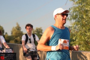 [Activiteiten en Festiviteiten] :: Zoomer Wantijrun 10em 2024 D1 (21)