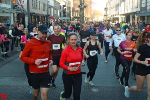 [Activiteiten en Festiviteiten] :: Drechtstadloop 5Km en 10Km (22)