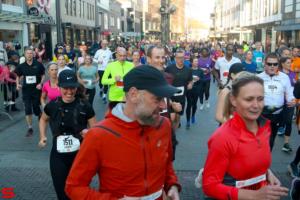 [Activiteiten en Festiviteiten] :: Drechtstadloop 5Km en 10Km (23)