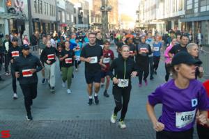 [Activiteiten en Festiviteiten] :: Drechtstadloop 5Km en 10Km (17)