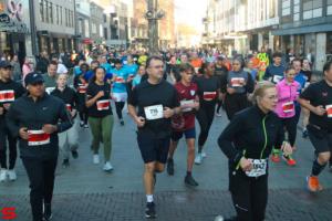 [Activiteiten en Festiviteiten] :: Drechtstadloop 5Km en 10Km (18)