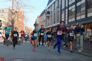[Activiteiten en Festiviteiten] :: Drechtstadloop Gro-Up Jeugdloop (20)
