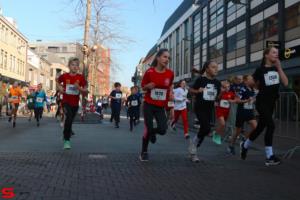 [Activiteiten en Festiviteiten] :: Drechtstadloop Gro-Up Jeugdloop (27)