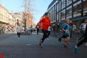 [Activiteiten en Festiviteiten] :: Drechtstadloop Gro-Up Jeugdloop (18)