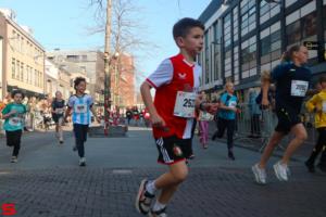 [Activiteiten en Festiviteiten] :: Drechtstadloop Gro-Up Jeugdloop (14)